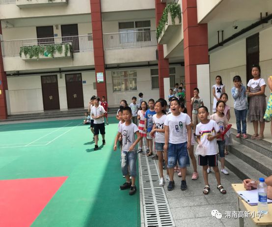 少儿篮球技巧比赛_篮球技巧赛少儿_少儿篮球比赛