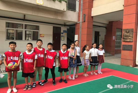 少儿篮球比赛_少儿篮球技巧比赛_篮球技巧赛少儿
